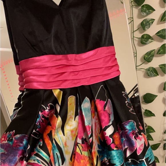 Silk summer dress, rainbow, pink waist ribbon, low back zipper, low chest cut - Picture 2 of 7